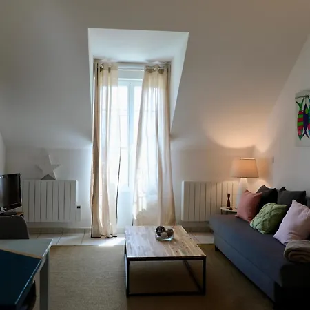 Les Terrassespetit Calme Vue Sur Havre De Carteret 바르네빌카테레