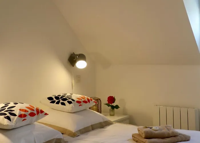 Les Terrassespetit Calme Vue Sur Havre De Carteret 바르네빌카테레