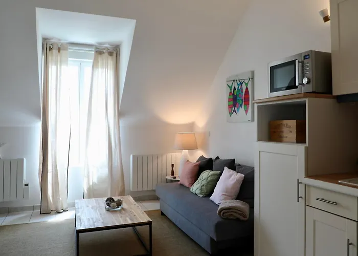 Holiday home Les Terrassespetit Calme Vue Sur Havre De Carteret